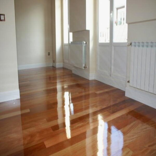BARNIZ PISO BRILLANTE